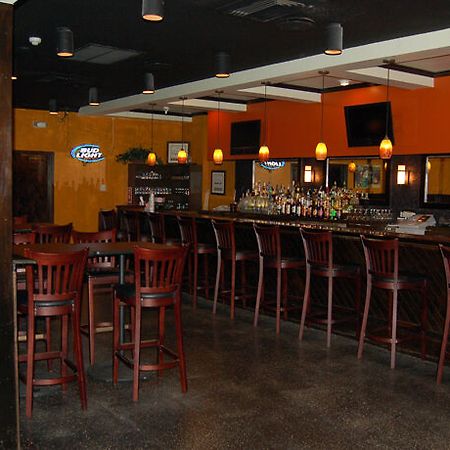 Clarion Inn Bradley Airport วินด์เซอร์ล็อกส์ ภายนอก รูปภาพ