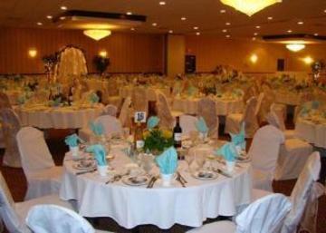Clarion Inn Bradley Airport วินด์เซอร์ล็อกส์ ภายนอก รูปภาพ